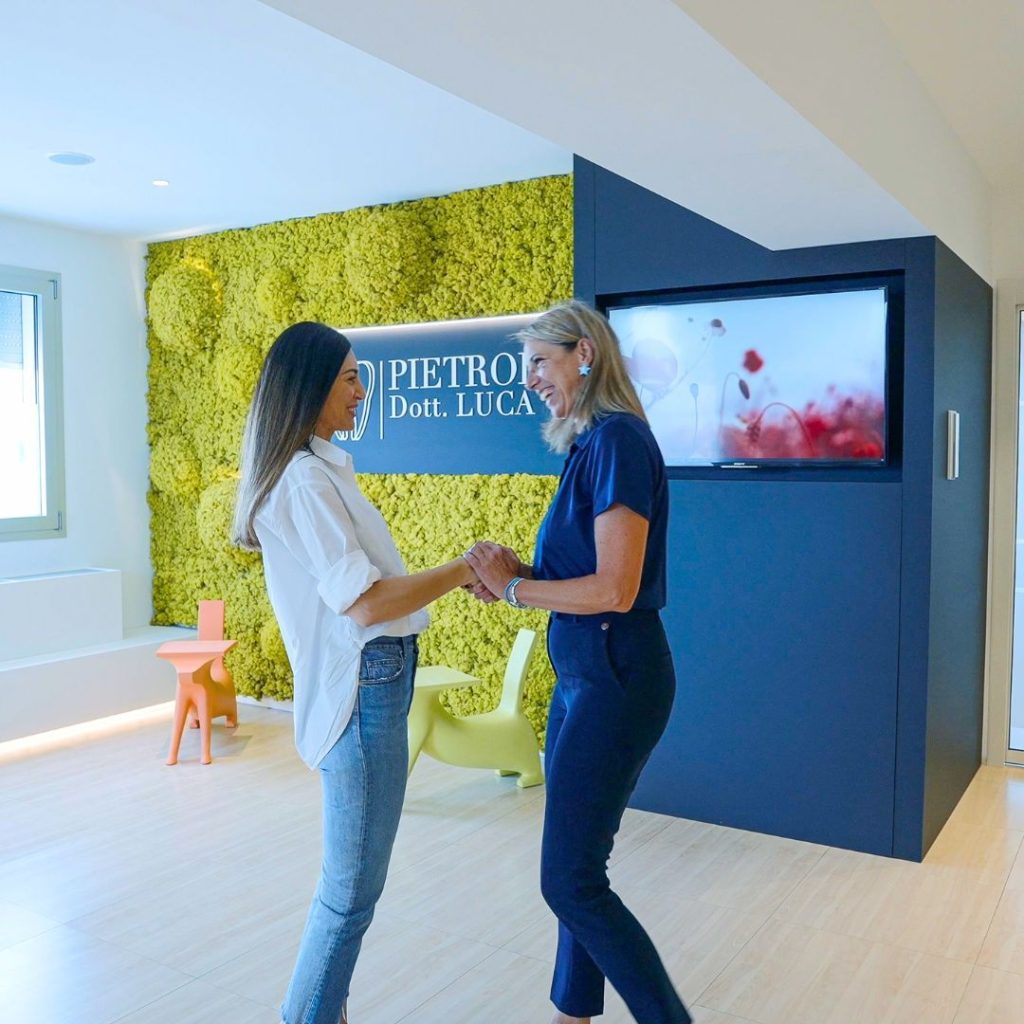 Implantologia 6 FOTO CI PRENDIAMO CURA DI TE 1 - Dentista a Montebelluna